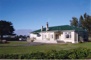 Отель Miranda Homestead B&B  Миранда